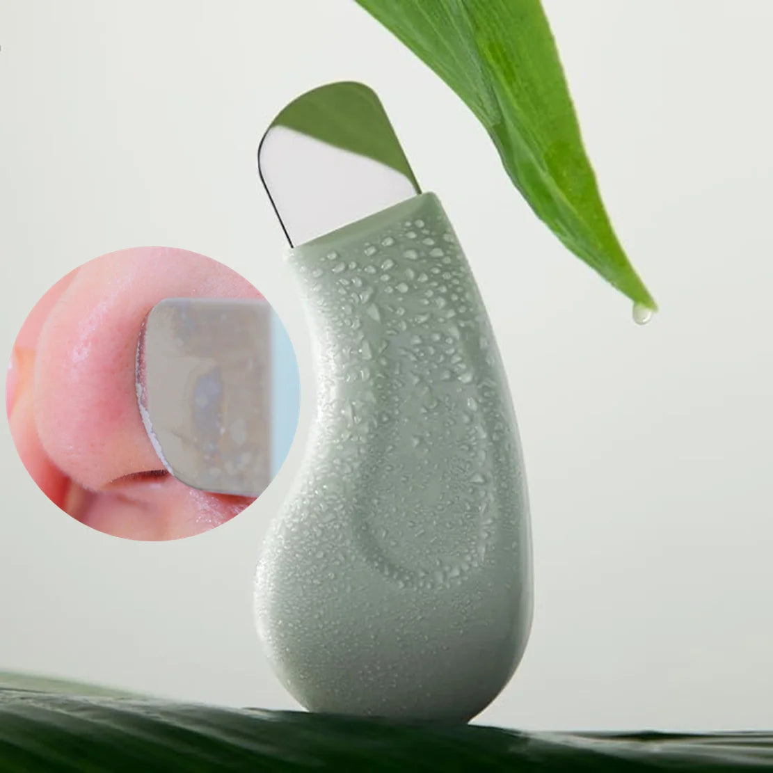 Facial Blackhead Removal